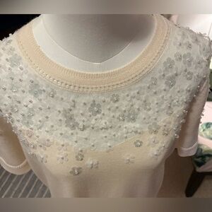 Elie Tahari’s Cream Knit Top Adorned With Delicate Crystal-like Flowers & Pearls